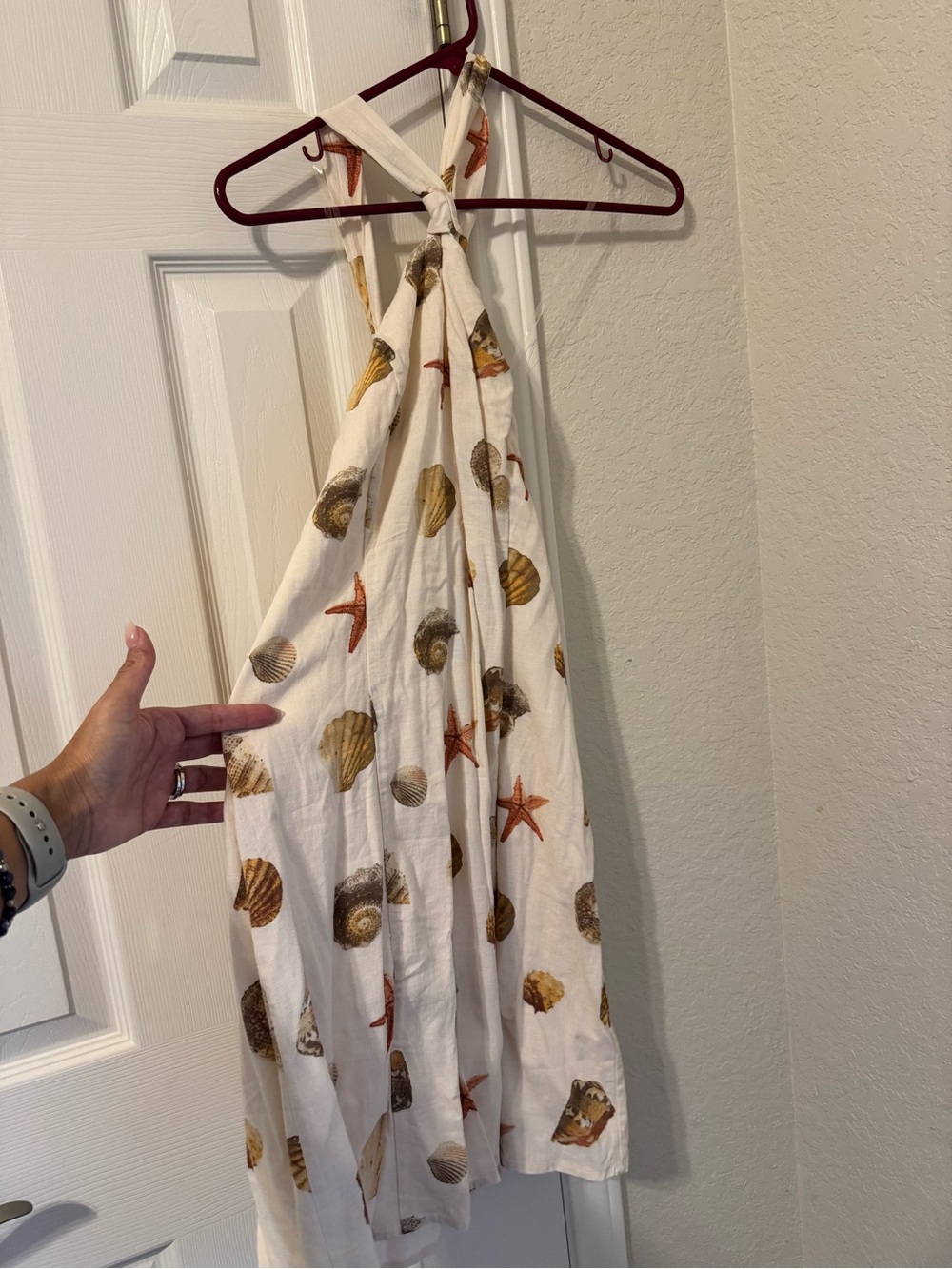 Sea Shell Print Cotton Throw - White and Tan